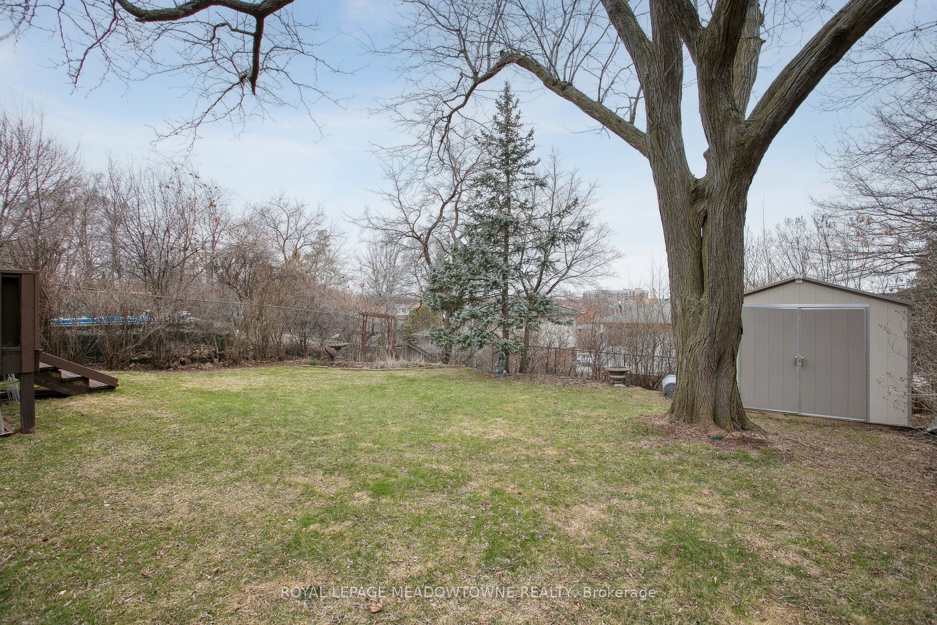 123 Vista Drive W Property Photo 41