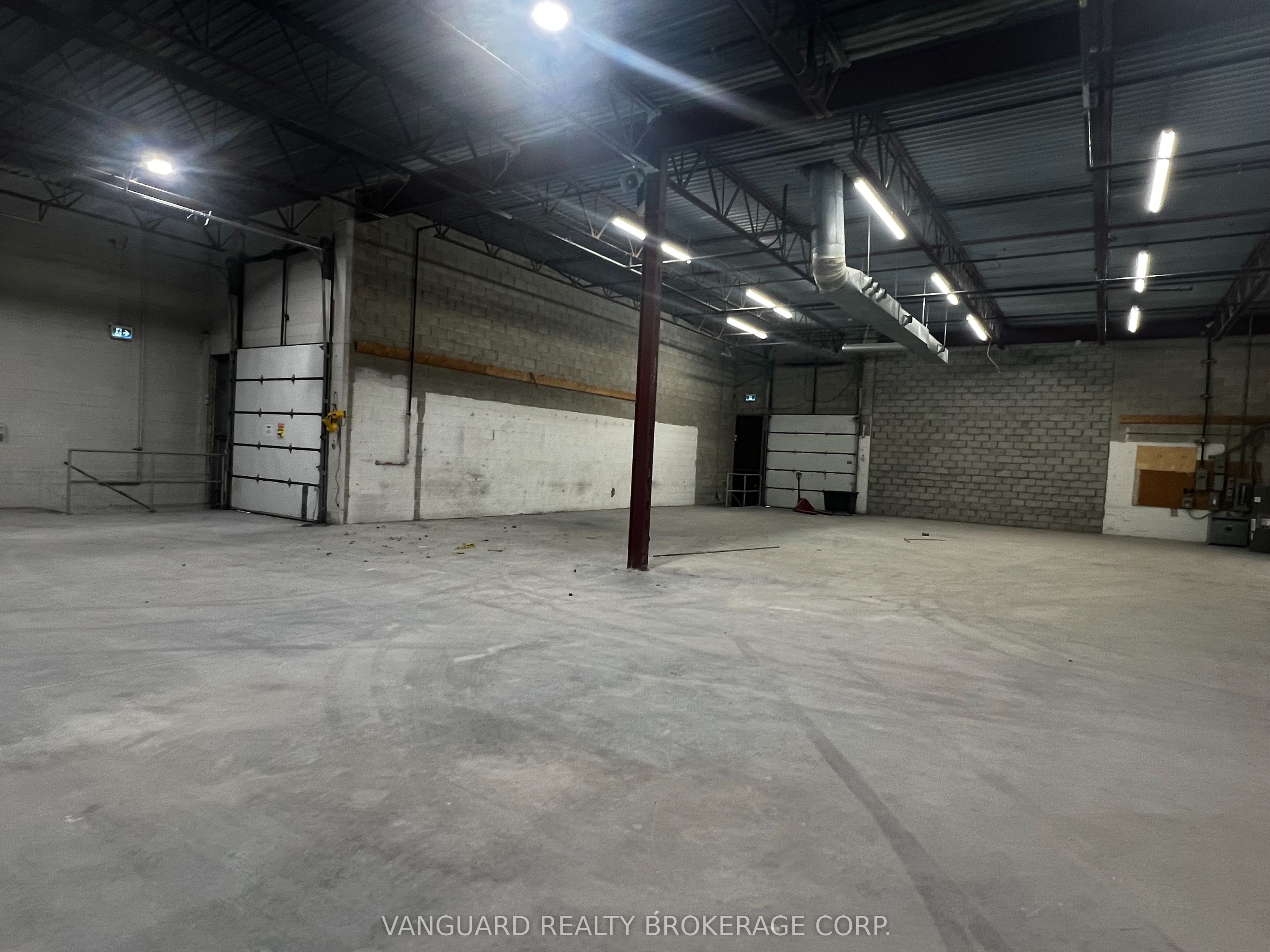 1679-1699 Flint Road Property Photo 4
