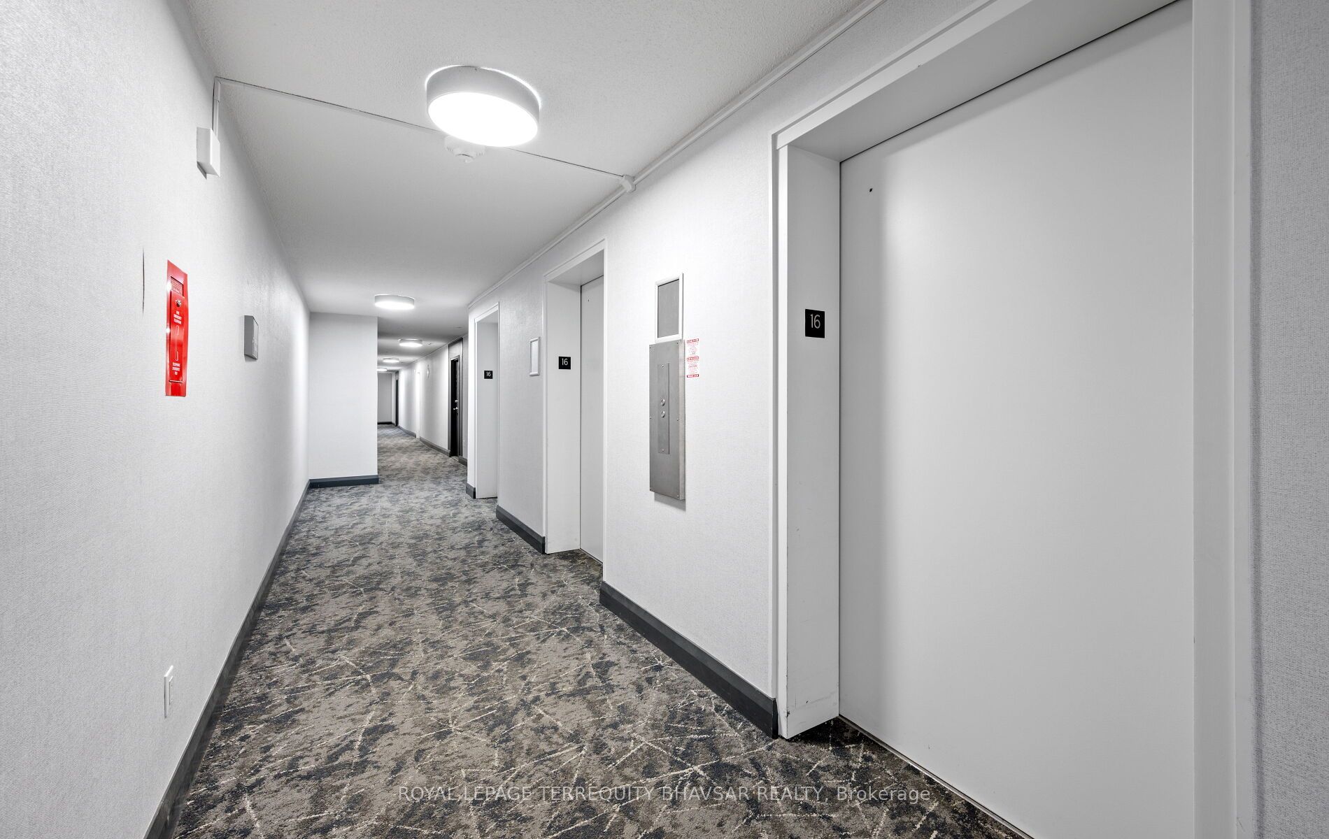 1580 Mississauga Valley Boulevard 1611 Property Photo 5