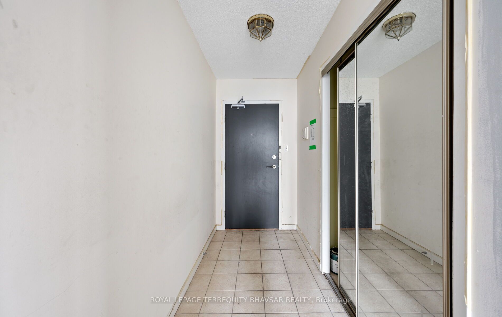 1580 Mississauga Valley Boulevard 1611 Property Photo 7