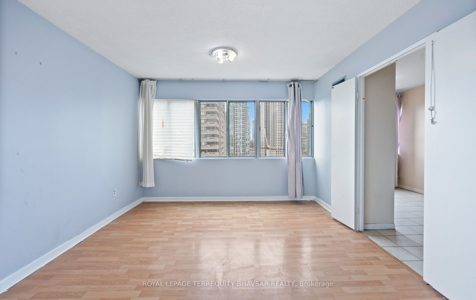 1580 Mississauga Valley Boulevard 1611 Property Photo 15