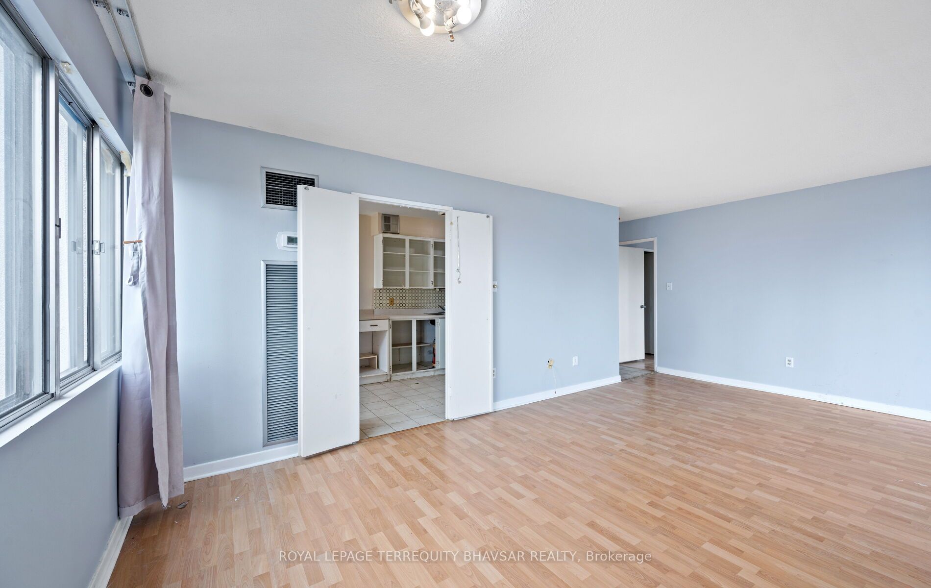 1580 Mississauga Valley Boulevard 1611 Property Photo 17