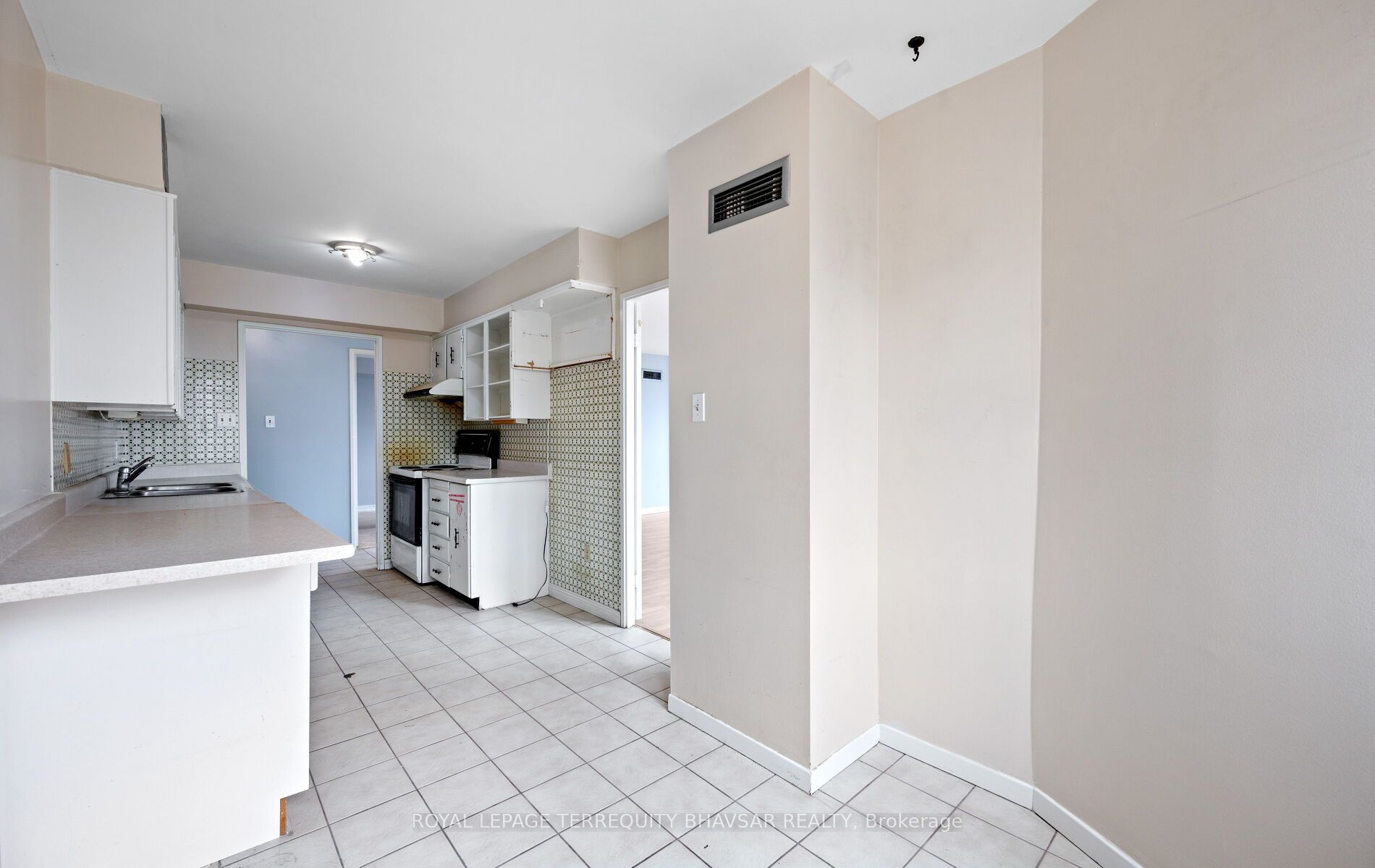 1580 Mississauga Valley Boulevard 1611 Property Photo 25