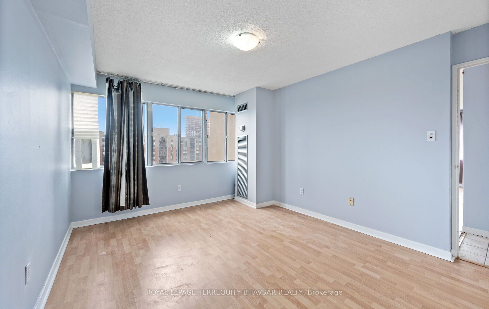 1580 Mississauga Valley Boulevard 1611 Property Photo 30