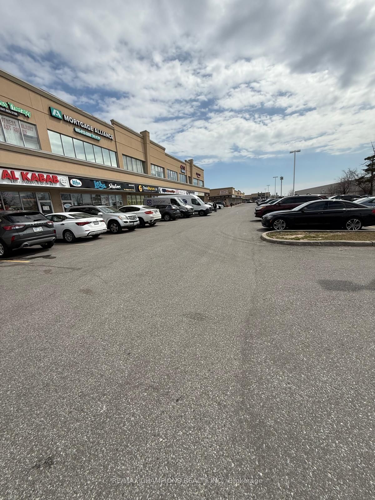 #206 - 808 Britannia Road Property Photo 2