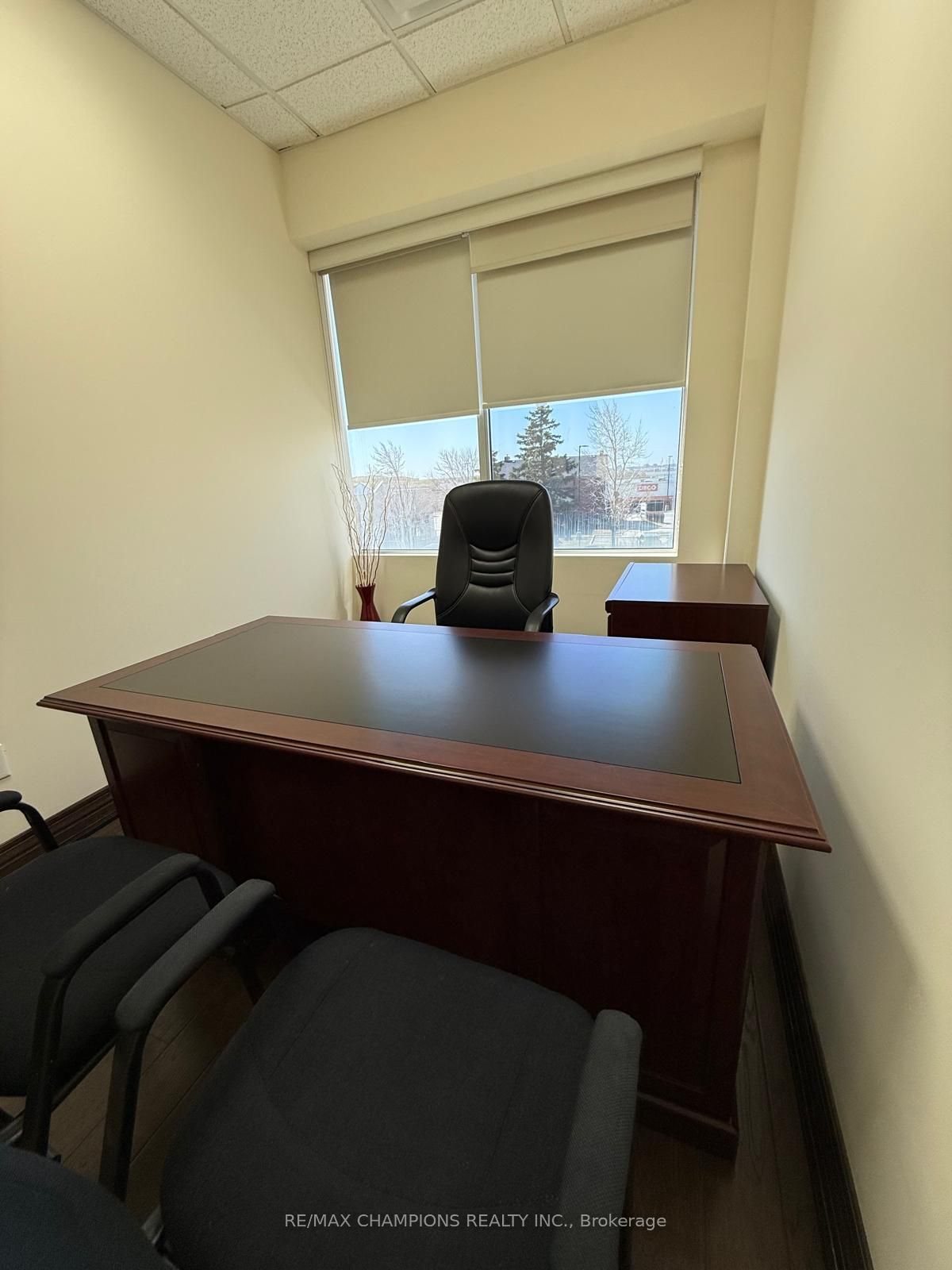 #206 - 808 Britannia Road Property Photo 9