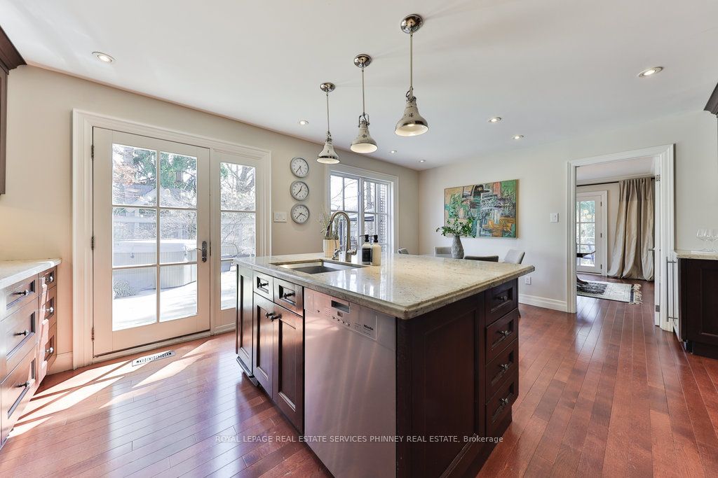 1072 Mayford Court Property Photo 6