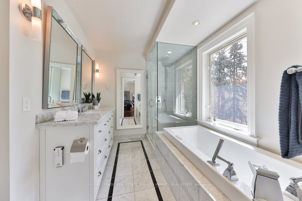 1072 Mayford Court Property Photo 16