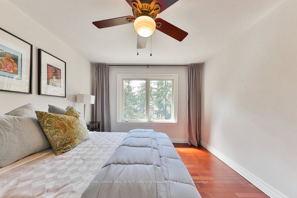 1072 Mayford Court Property Photo 18