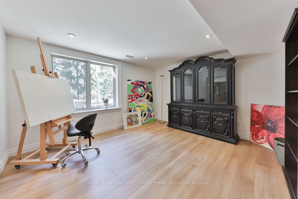 1072 Mayford Court Property Photo 24