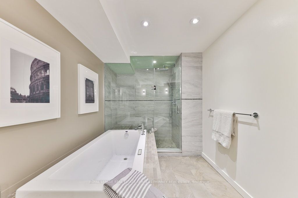 1072 Mayford Court Property Photo 32