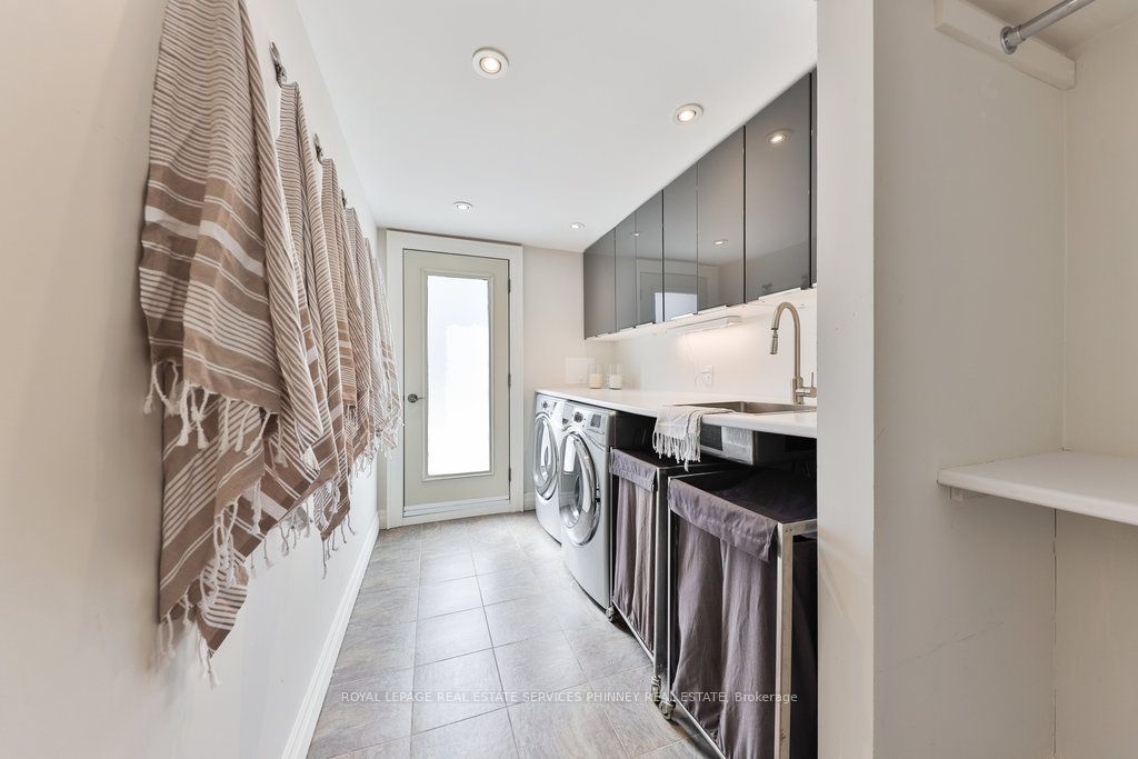 1072 Mayford Court Property Photo 33