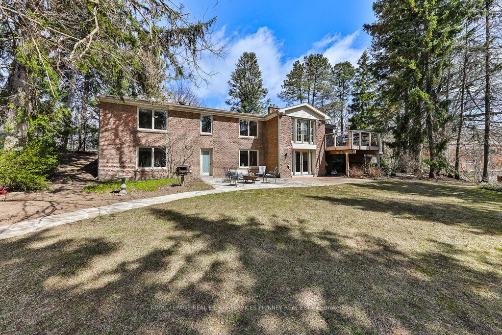 1072 Mayford Court Property Photo 35