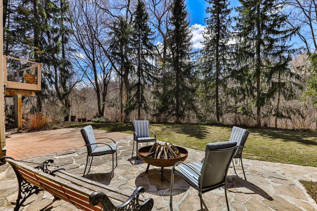 1072 Mayford Court Property Photo 36