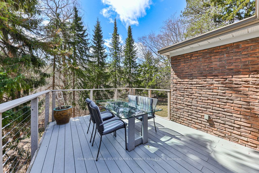 1072 Mayford Court Property Photo 38