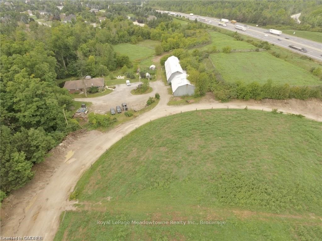 225/269 Campbell Avenue Property Photo 8
