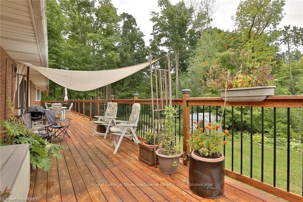 225/269 Campbell Avenue Property Photo 46