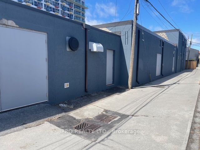 #rear Unit - 1561 Keele Street Property Photo 3