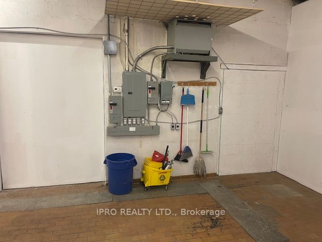 #rear Unit - 1561 Keele Street Property Photo 5