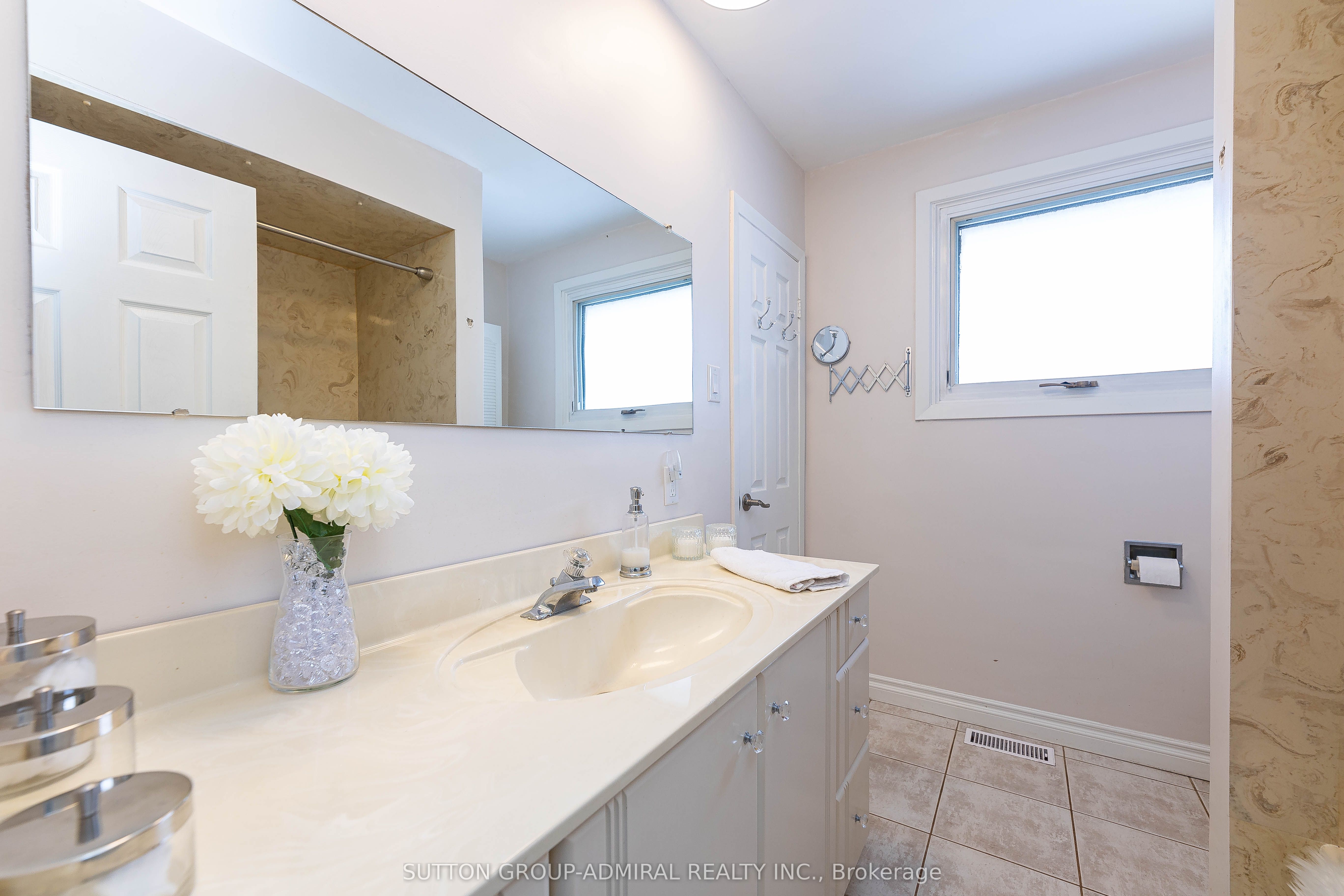 271 Cheltenham Road Property Photo 32