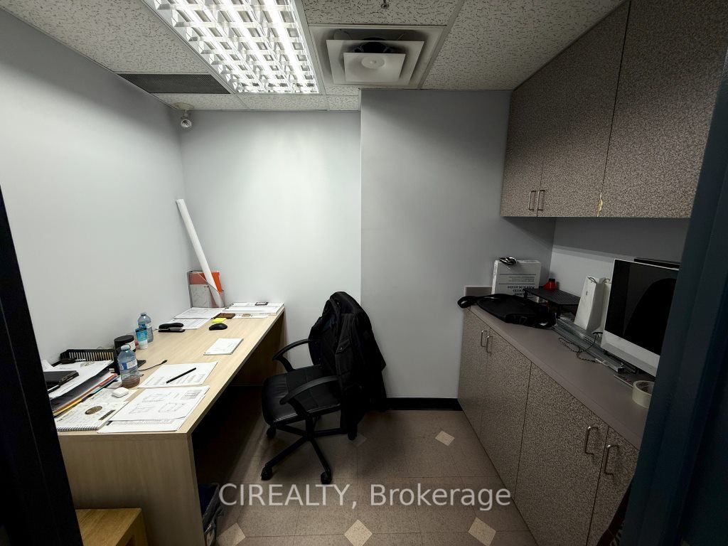 #office F - 230 Watline Avenue Property Photo 7