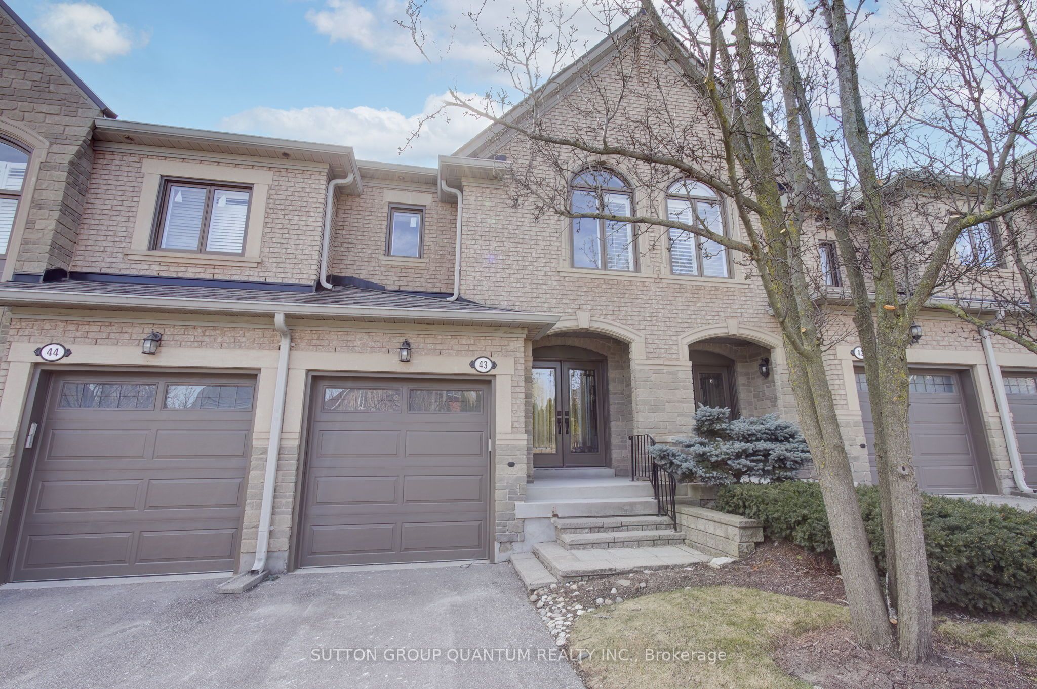 #43 - 2250 Rockingham Drive Property Photo