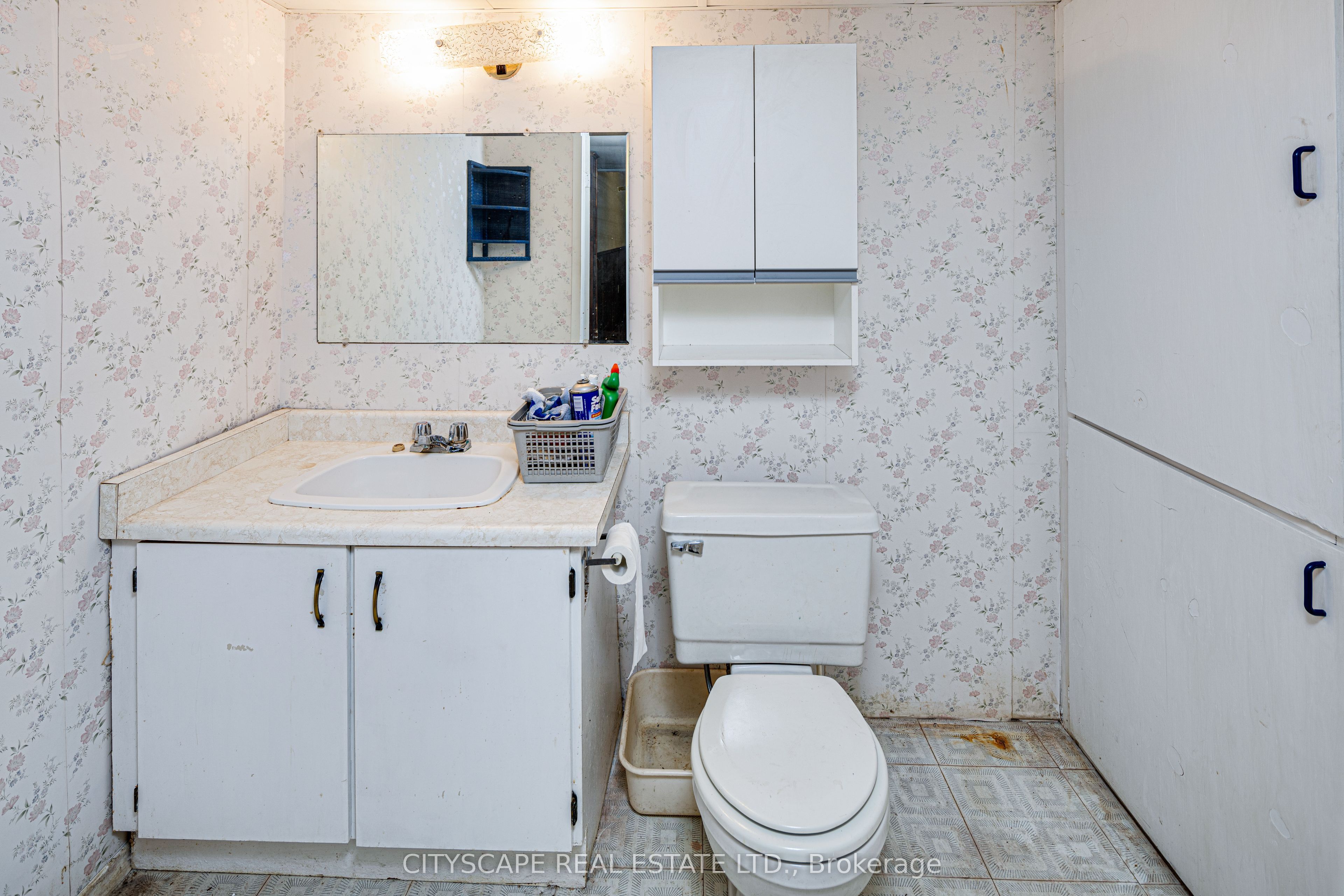 66 Vodden Street W Property Photo 15