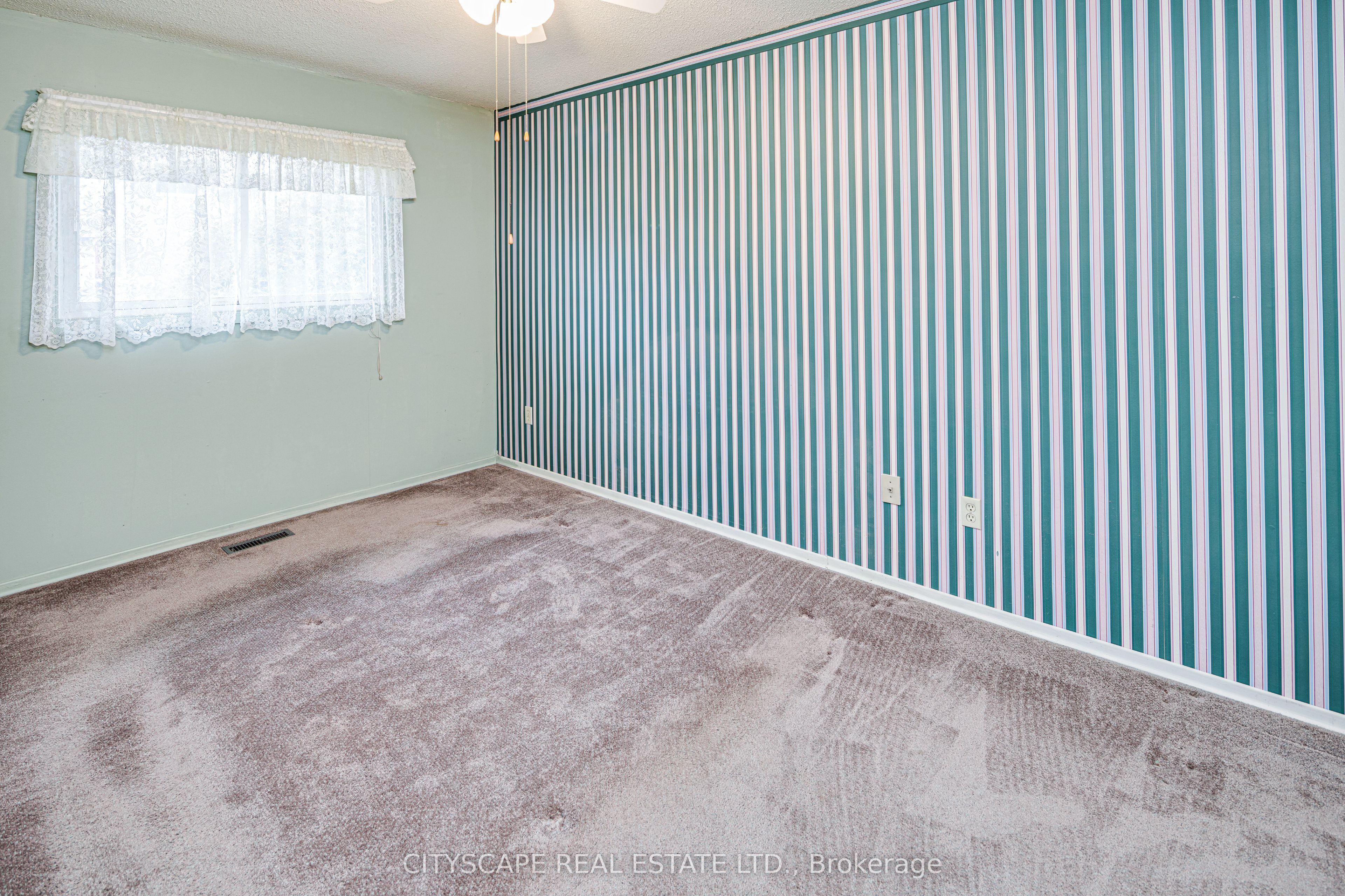 66 Vodden Street W Property Photo 19
