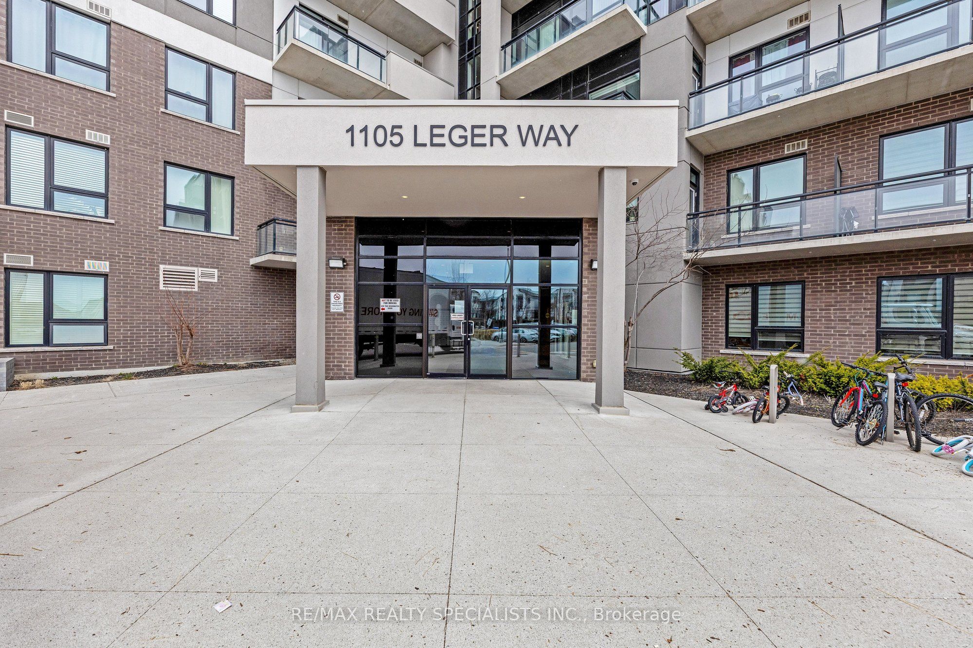 1105 Leger Way Property Photo