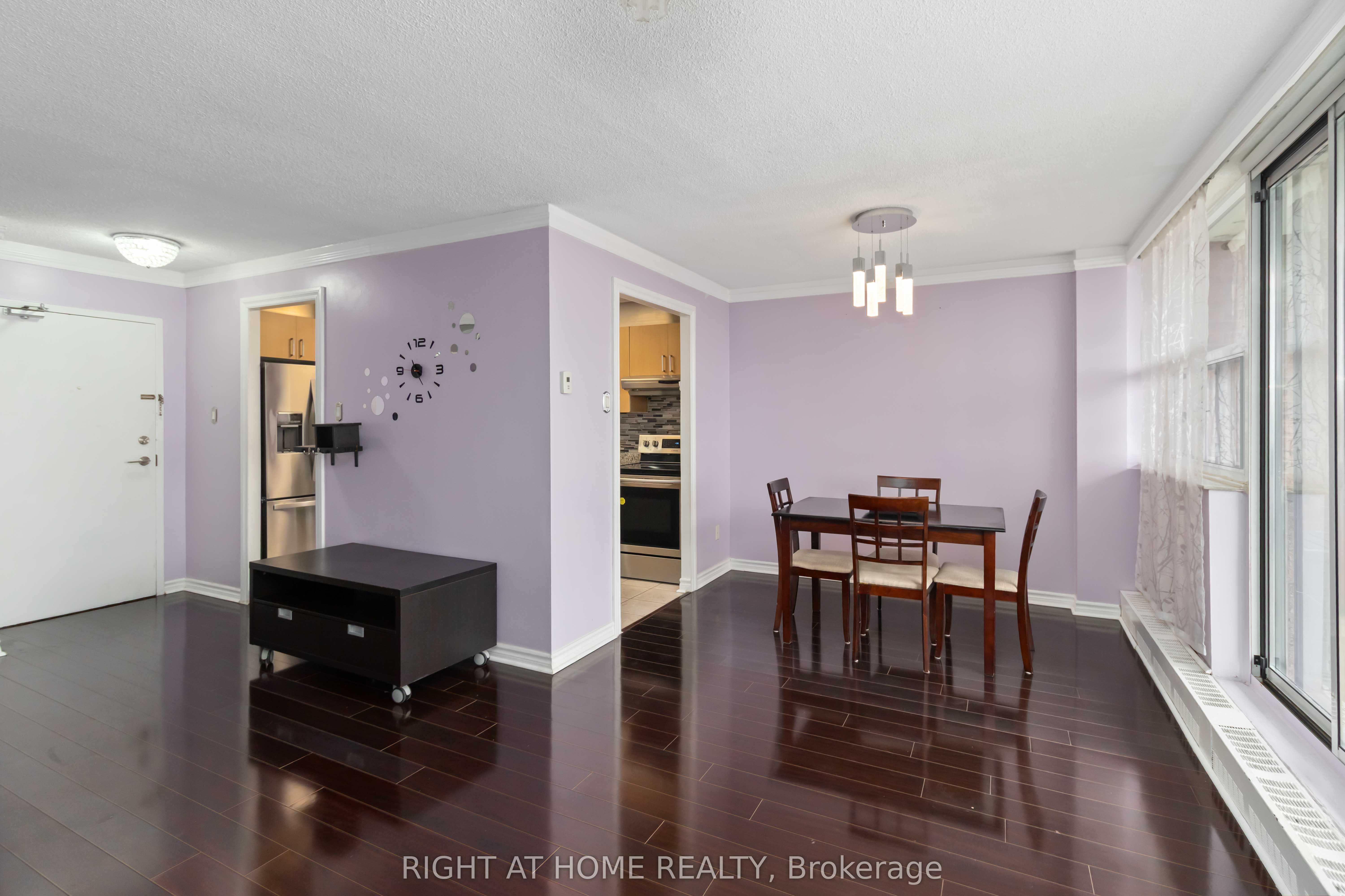 3501 Glen Erin Drive 1207 Property Photo 9