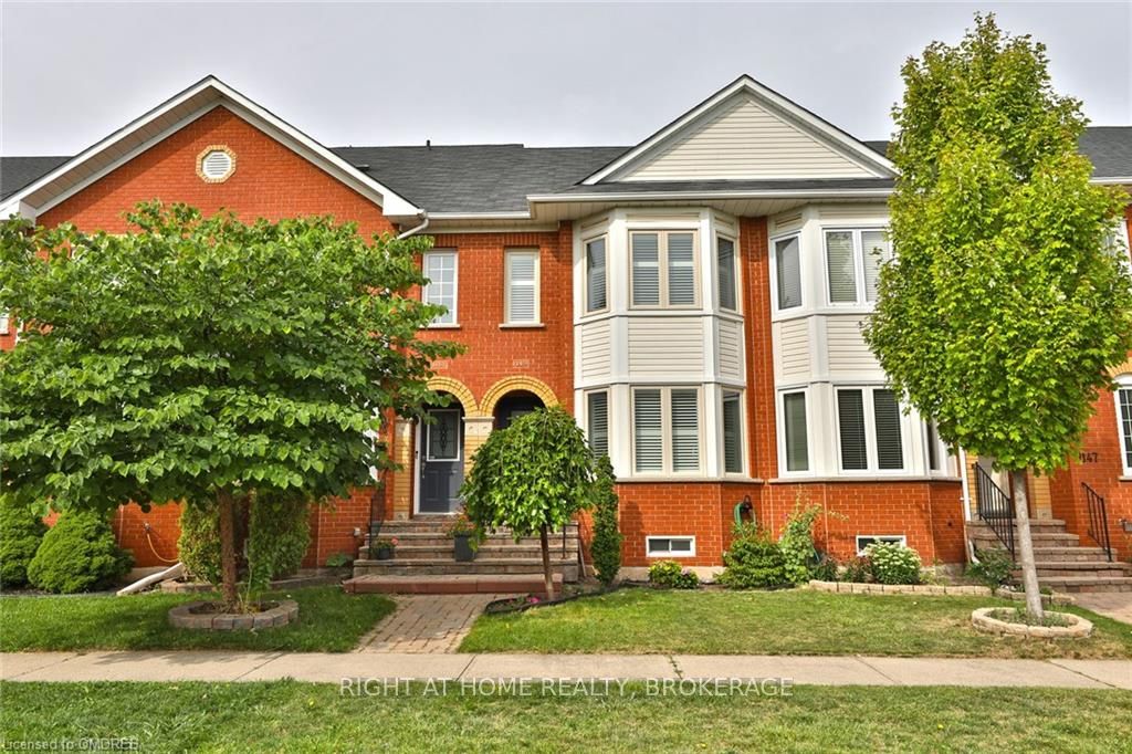 1149 Treetop Ter Property Photo 1