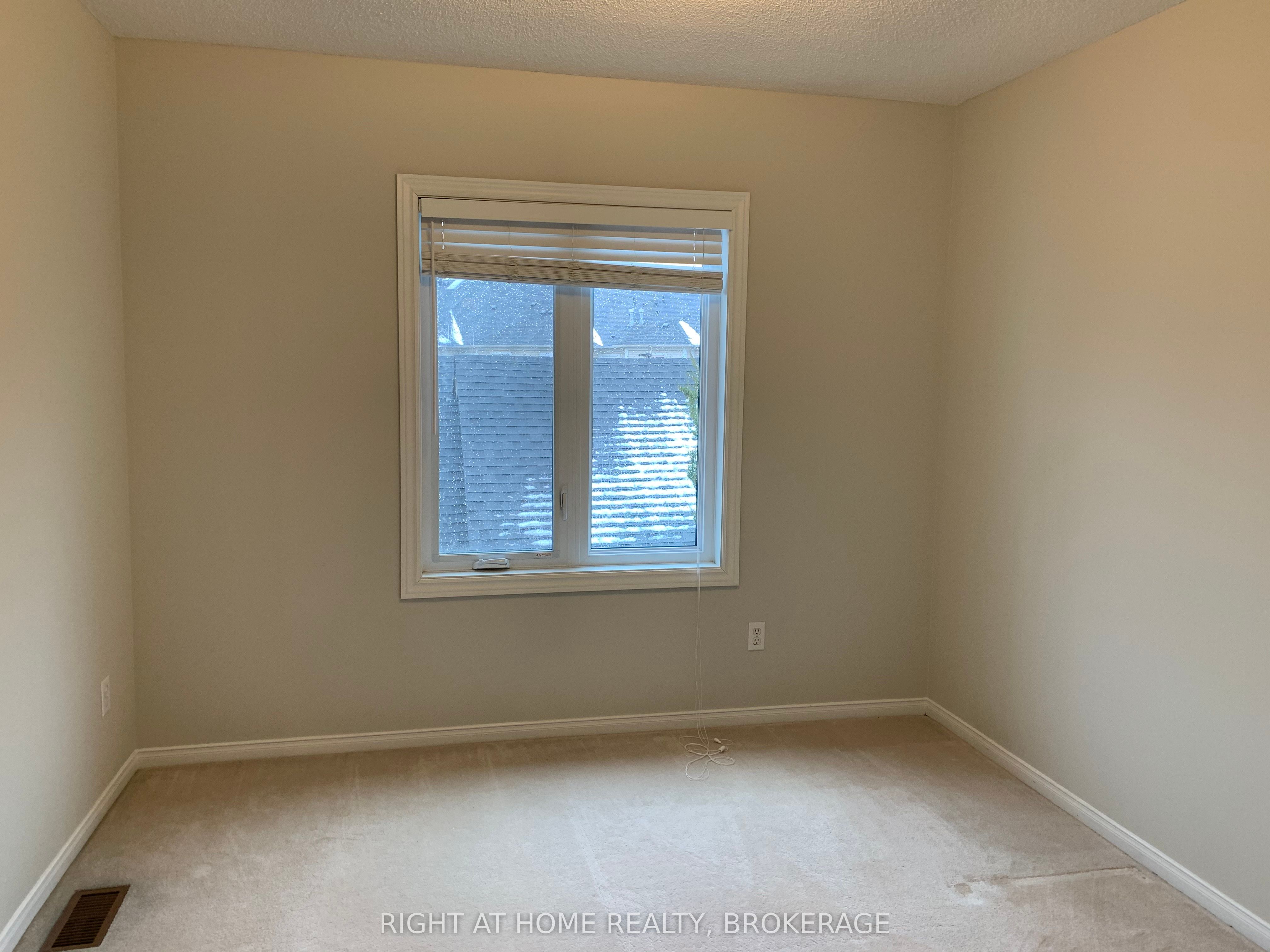 1149 Treetop Ter Property Photo 19