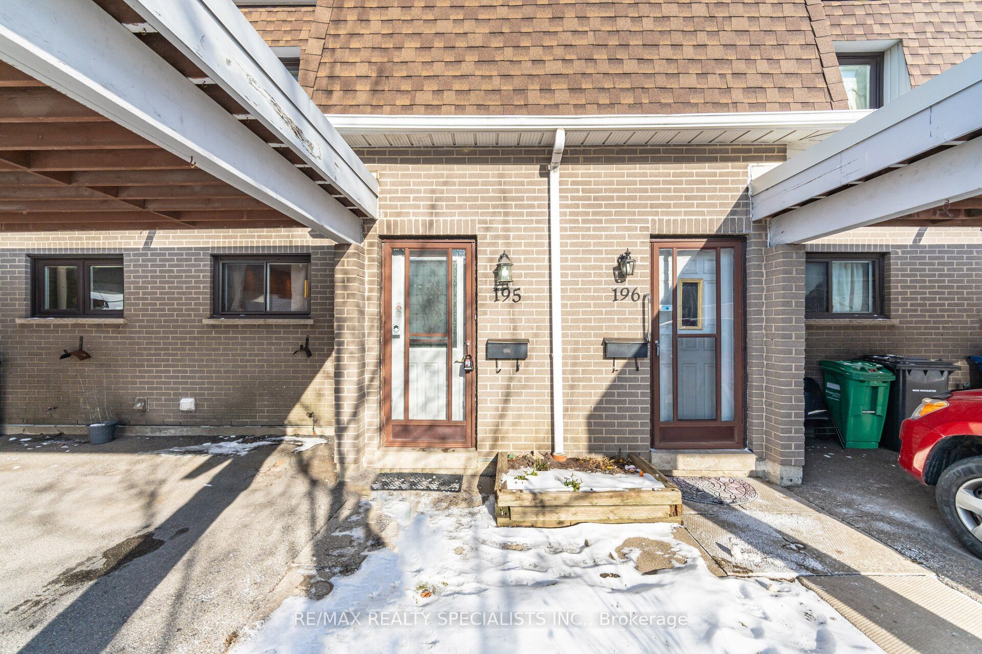 #195 - 475 Bramalea Road Property Photo 1