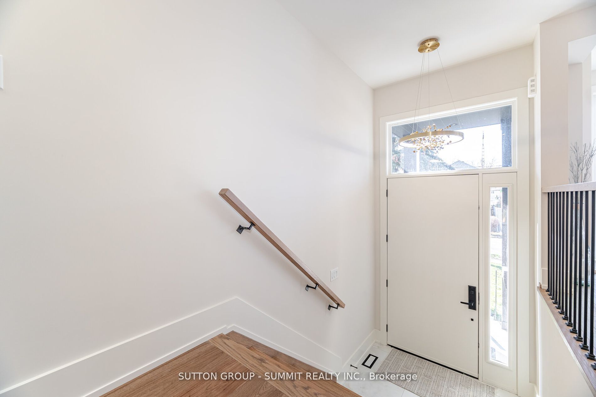 62 Ash Crescent Property Photo 6