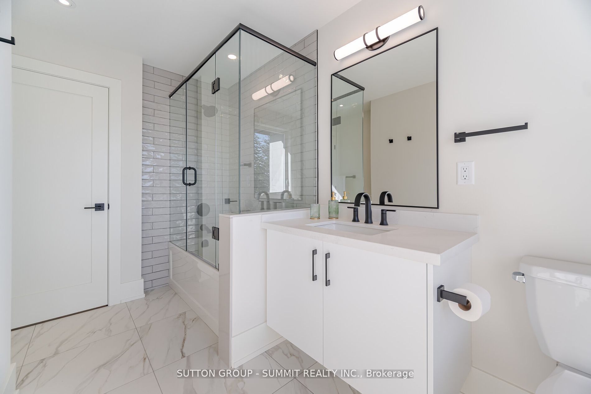 62 Ash Crescent Property Photo 41