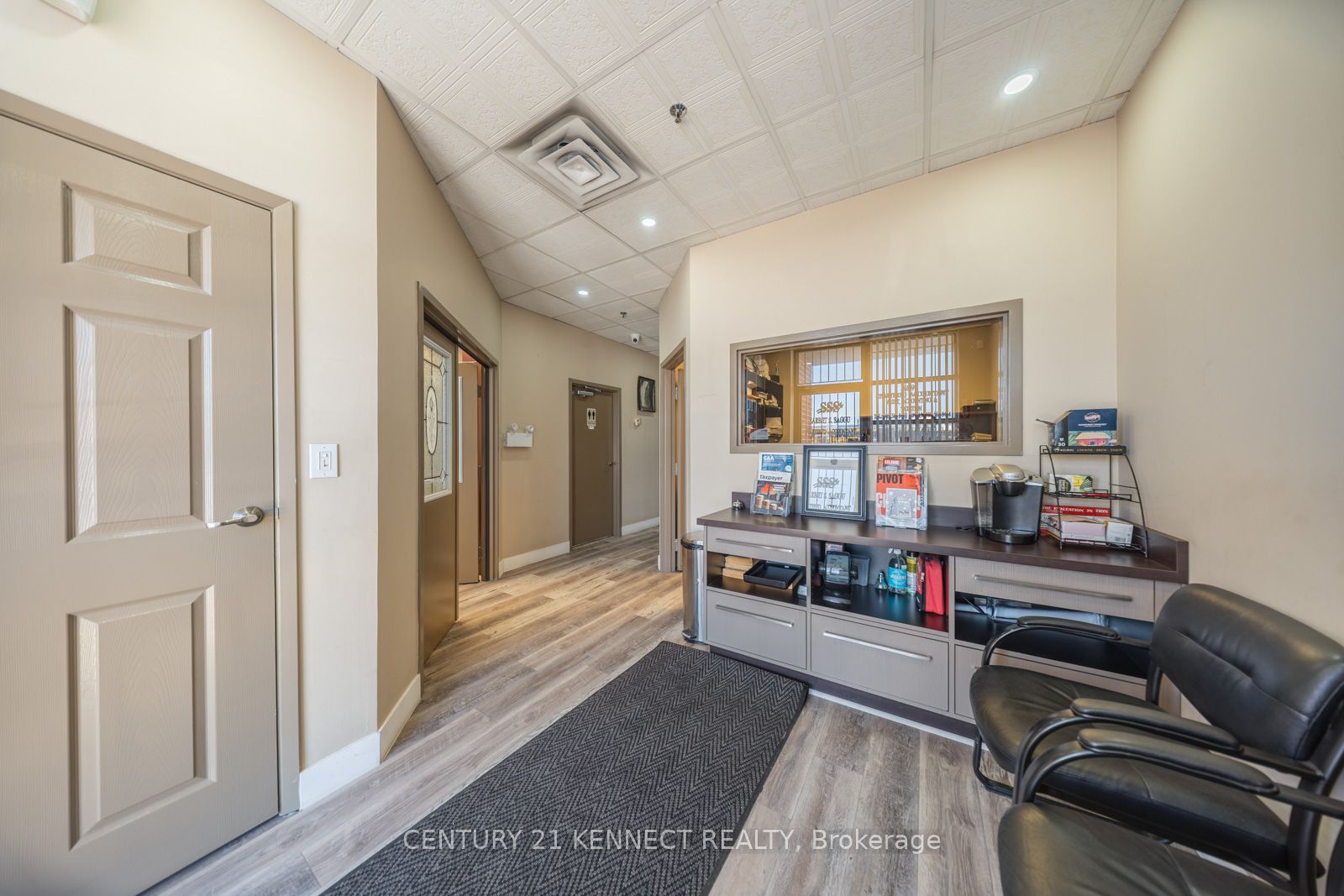 #24 - 7370 Bramalea Road Property Photo 4