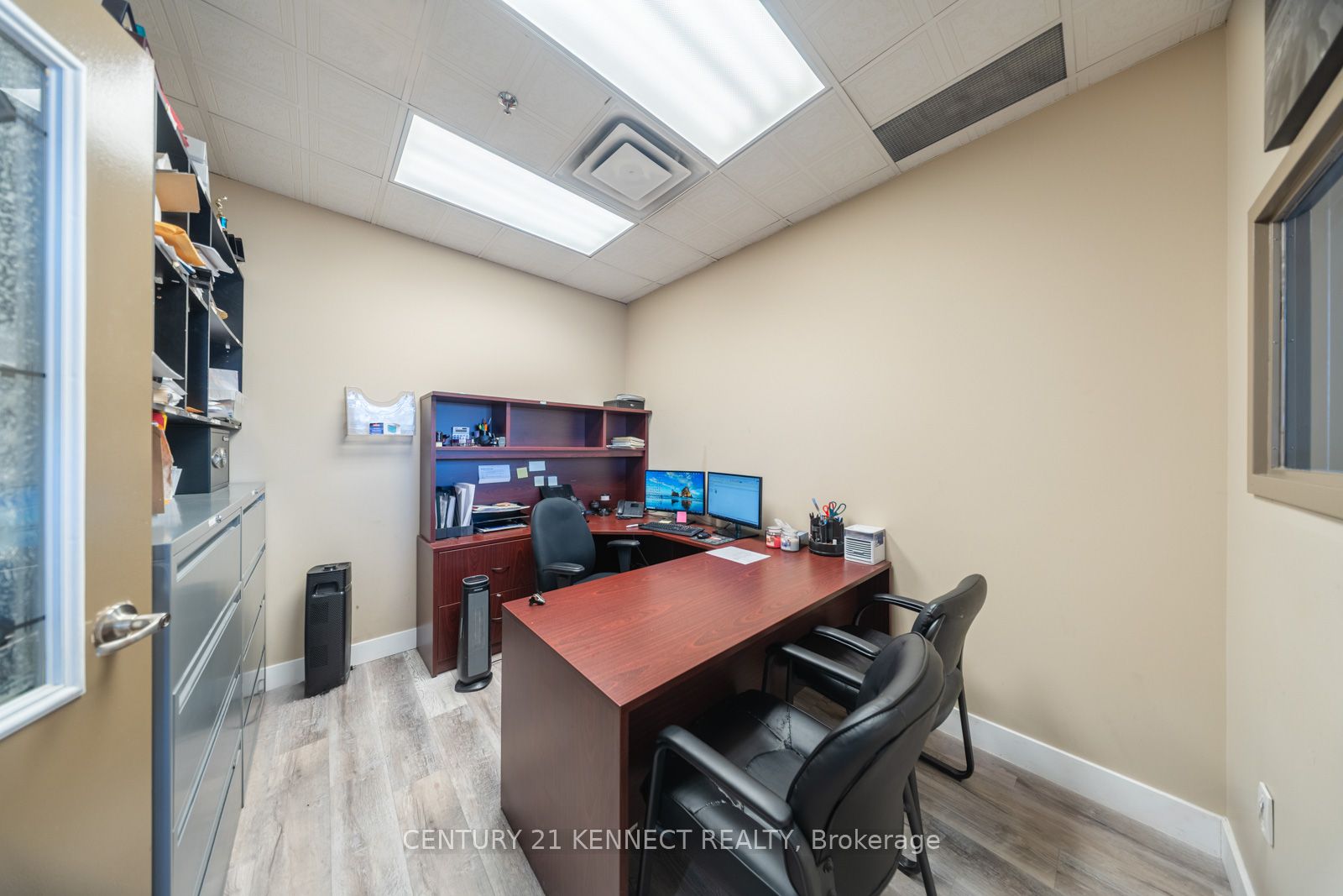 #24 - 7370 Bramalea Road Property Photo 10