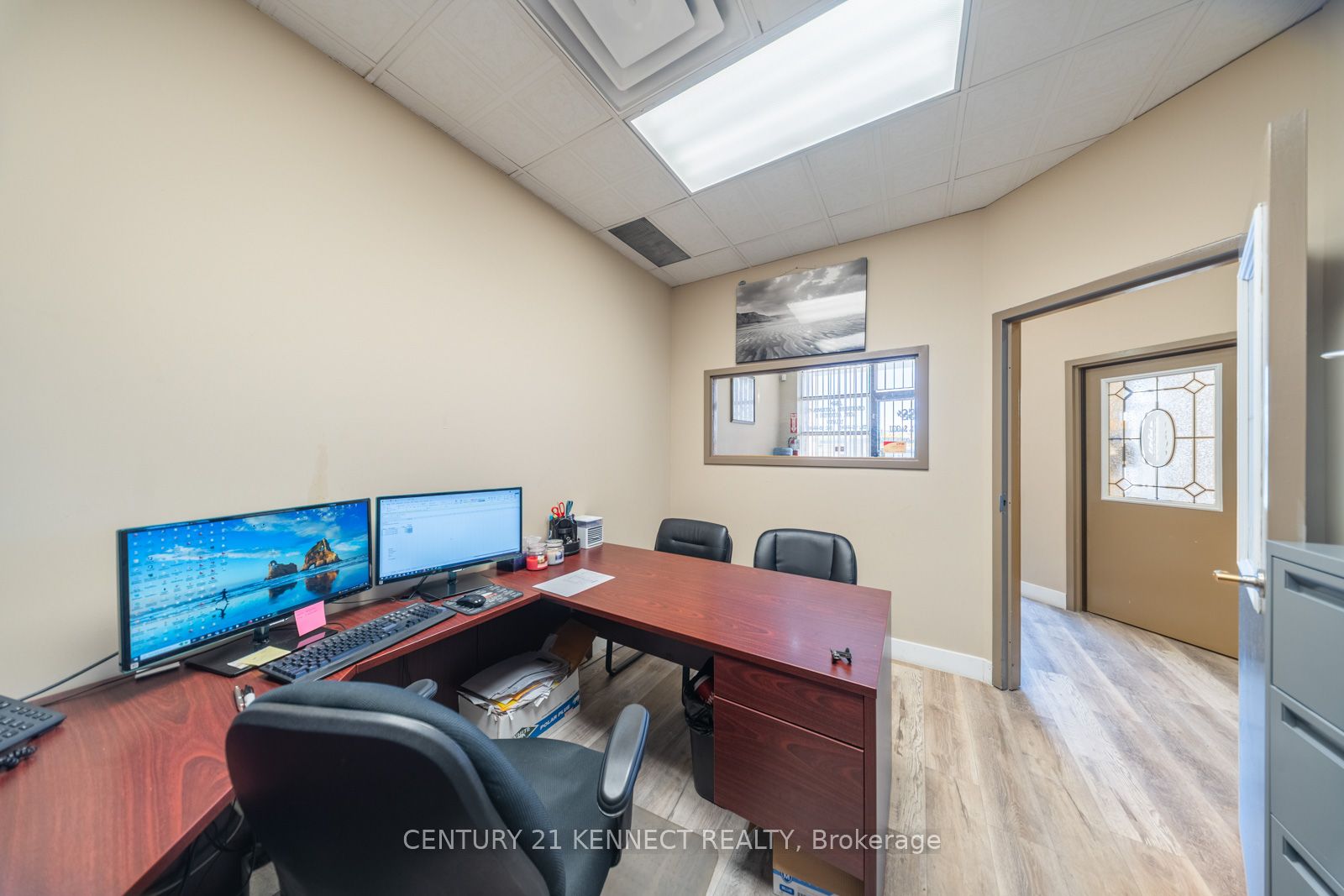 #24 - 7370 Bramalea Road Property Photo 11