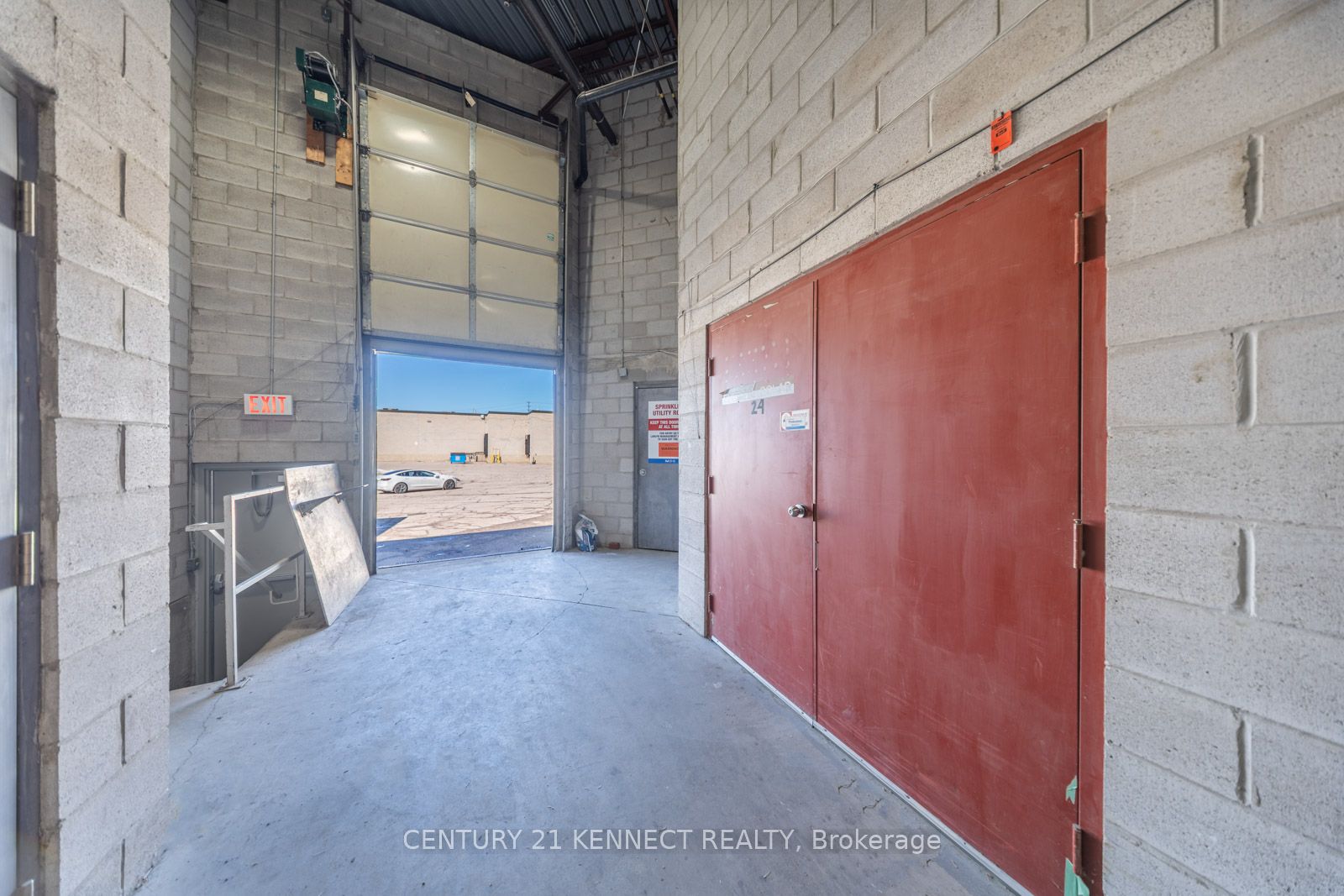 #24 - 7370 Bramalea Road Property Photo 35