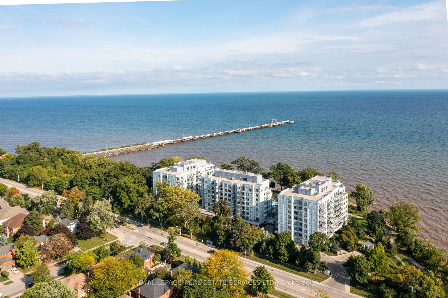 3500 Lake Shore Rd W Property Photo