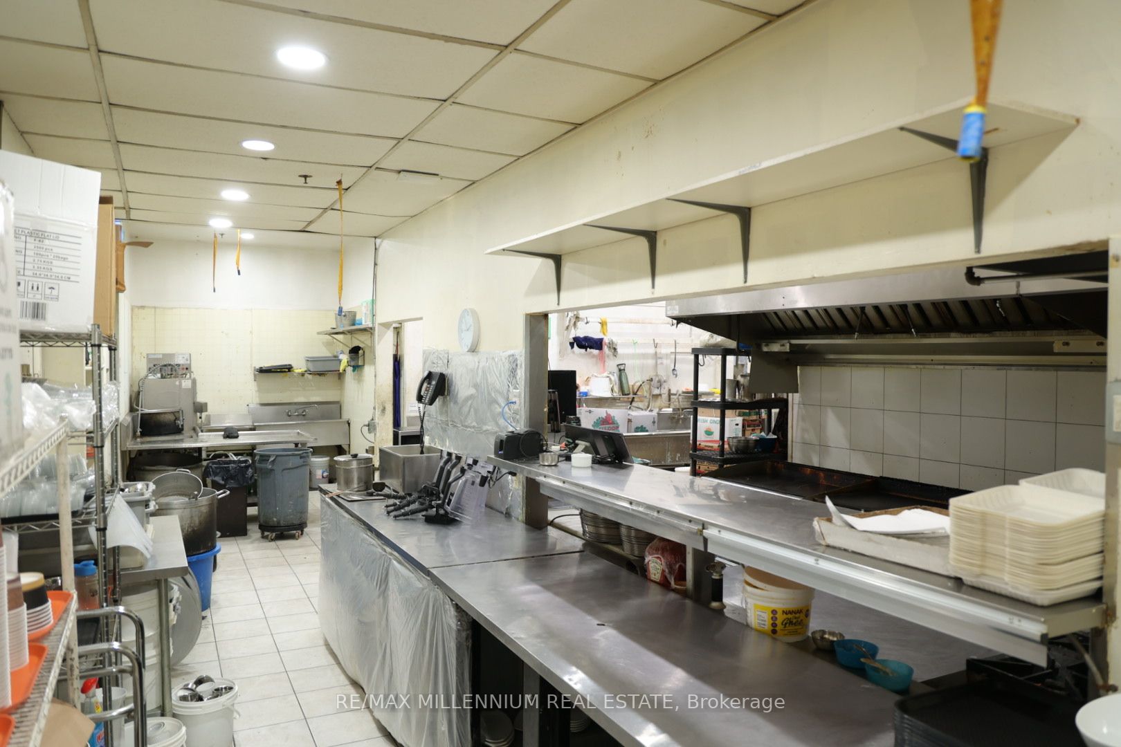 249 Queen Street Property Photo 9