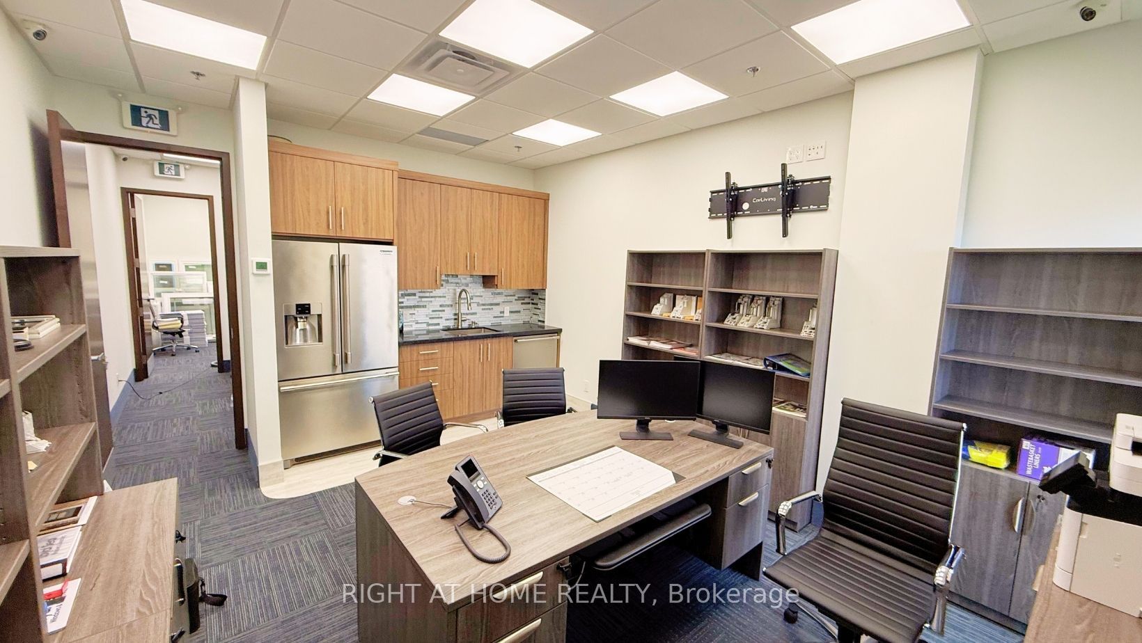 #511 - 1275 Finch Avenue Property Photo 4