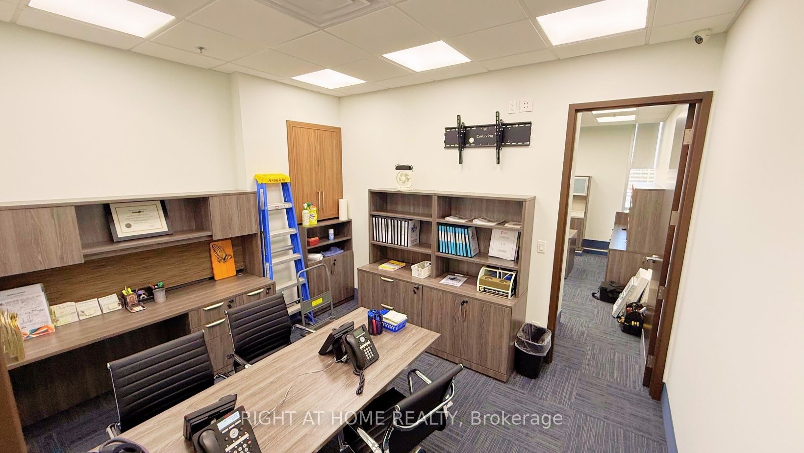 #511 - 1275 Finch Avenue Property Photo 6