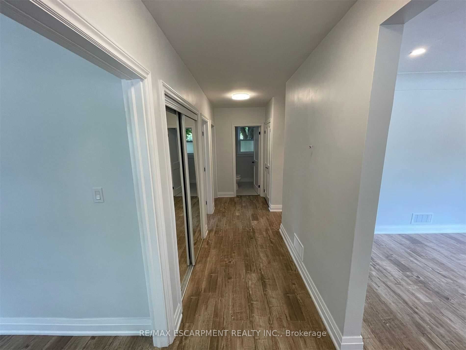 #main - 4328 New Street Property Photo 5