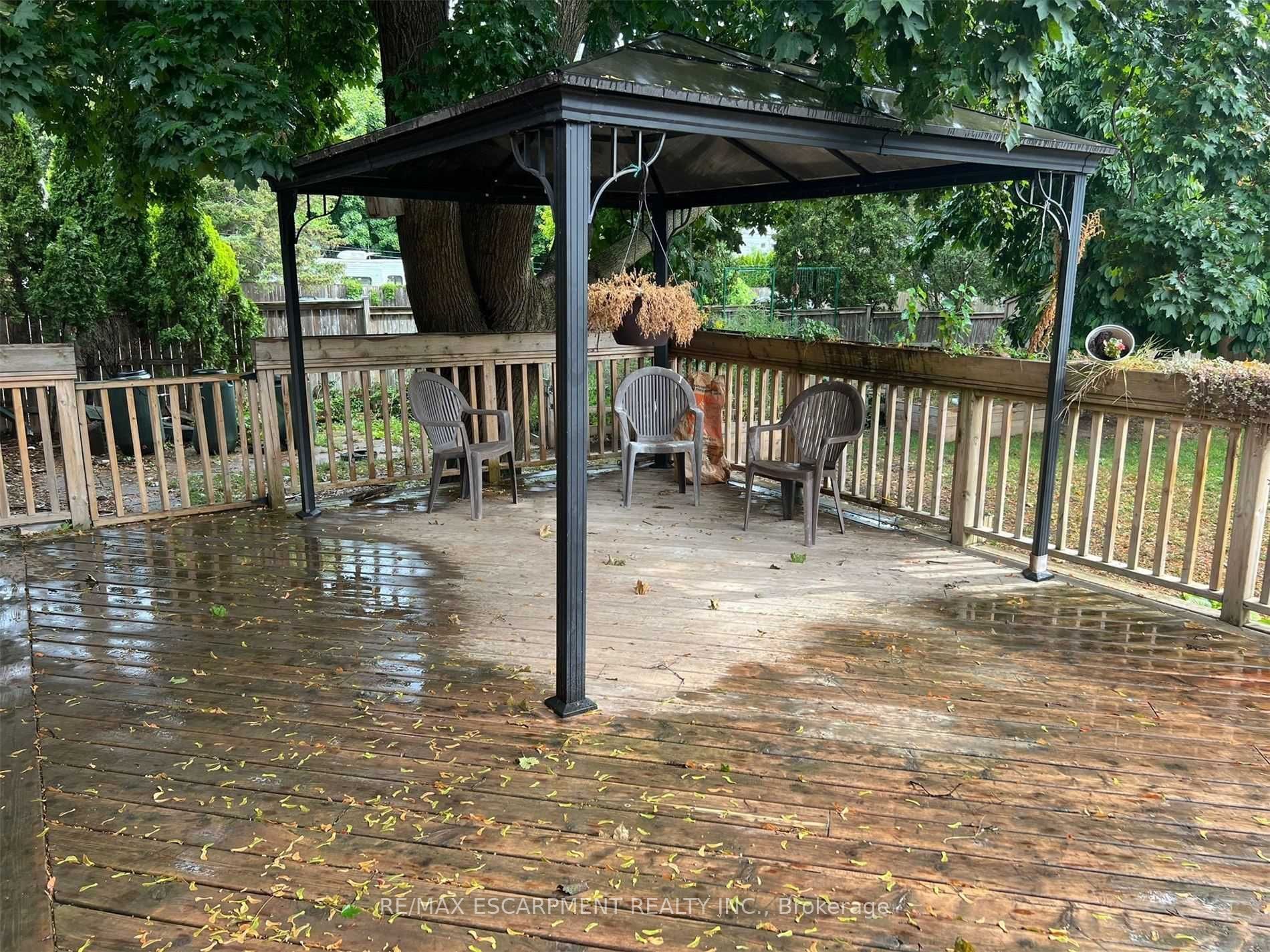 #main - 4328 New Street Property Photo 19