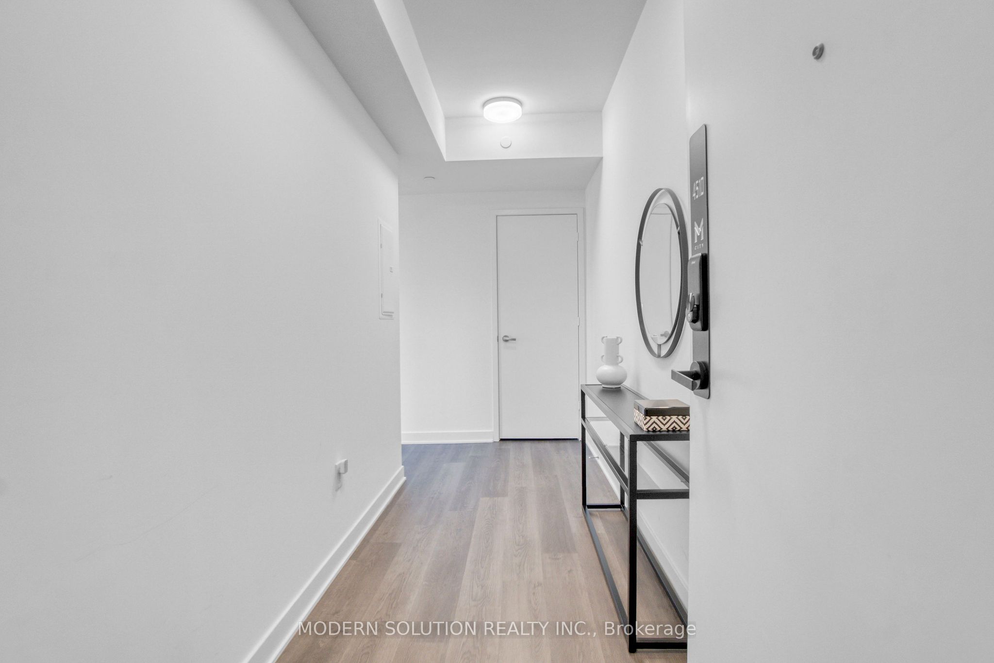 #4510 - 3900 Confederation Parkway Property Photo 8