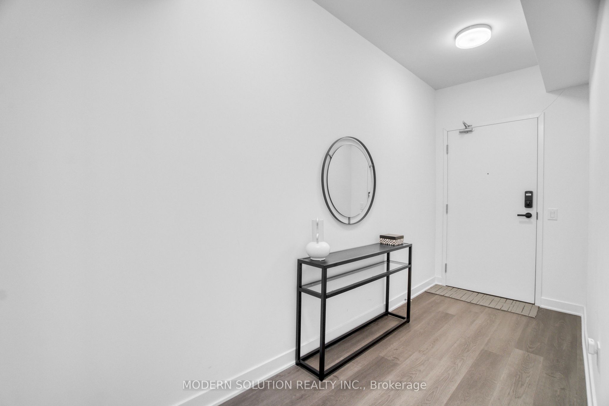 #4510 - 3900 Confederation Parkway Property Photo 9