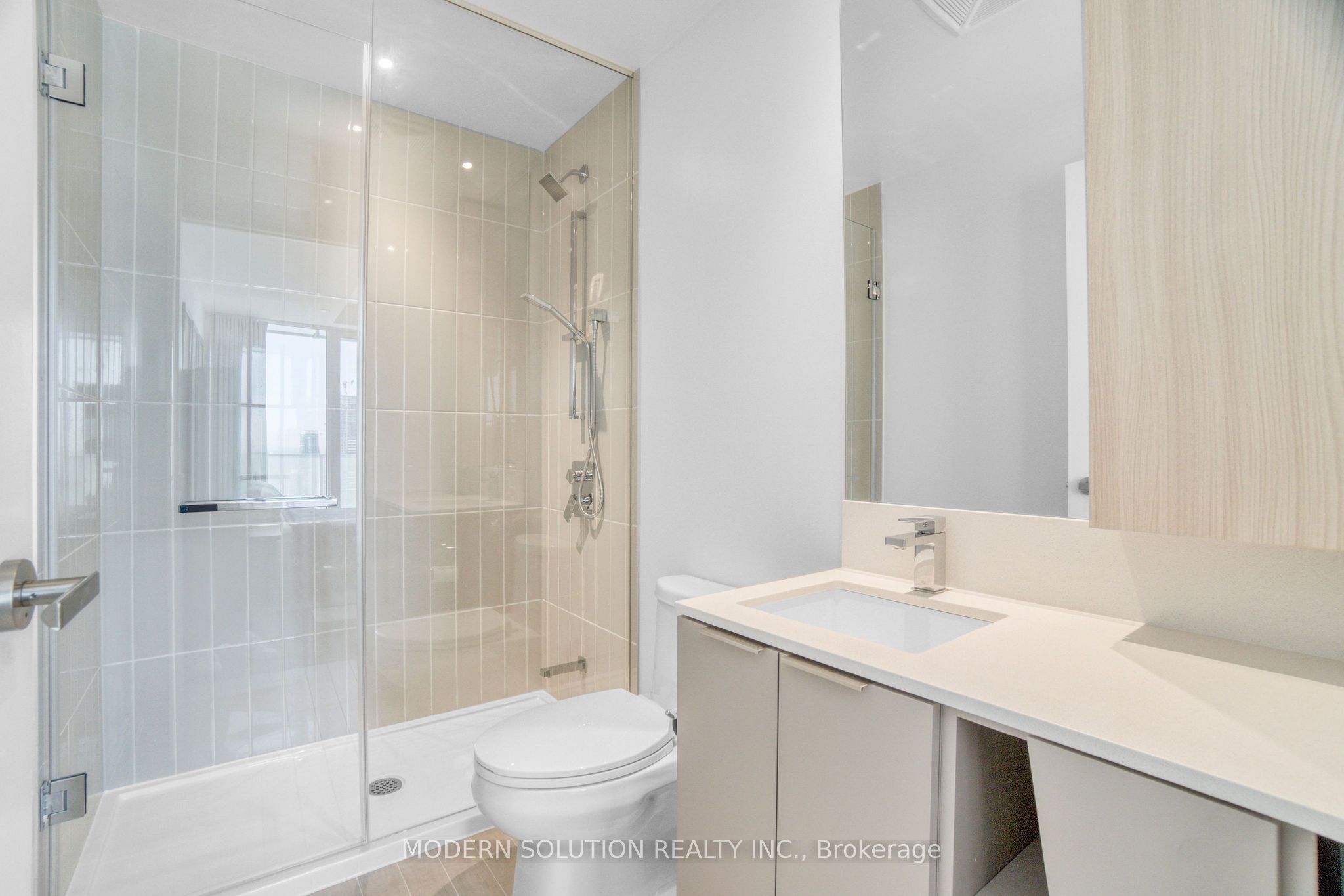 #4510 - 3900 Confederation Parkway Property Photo 18