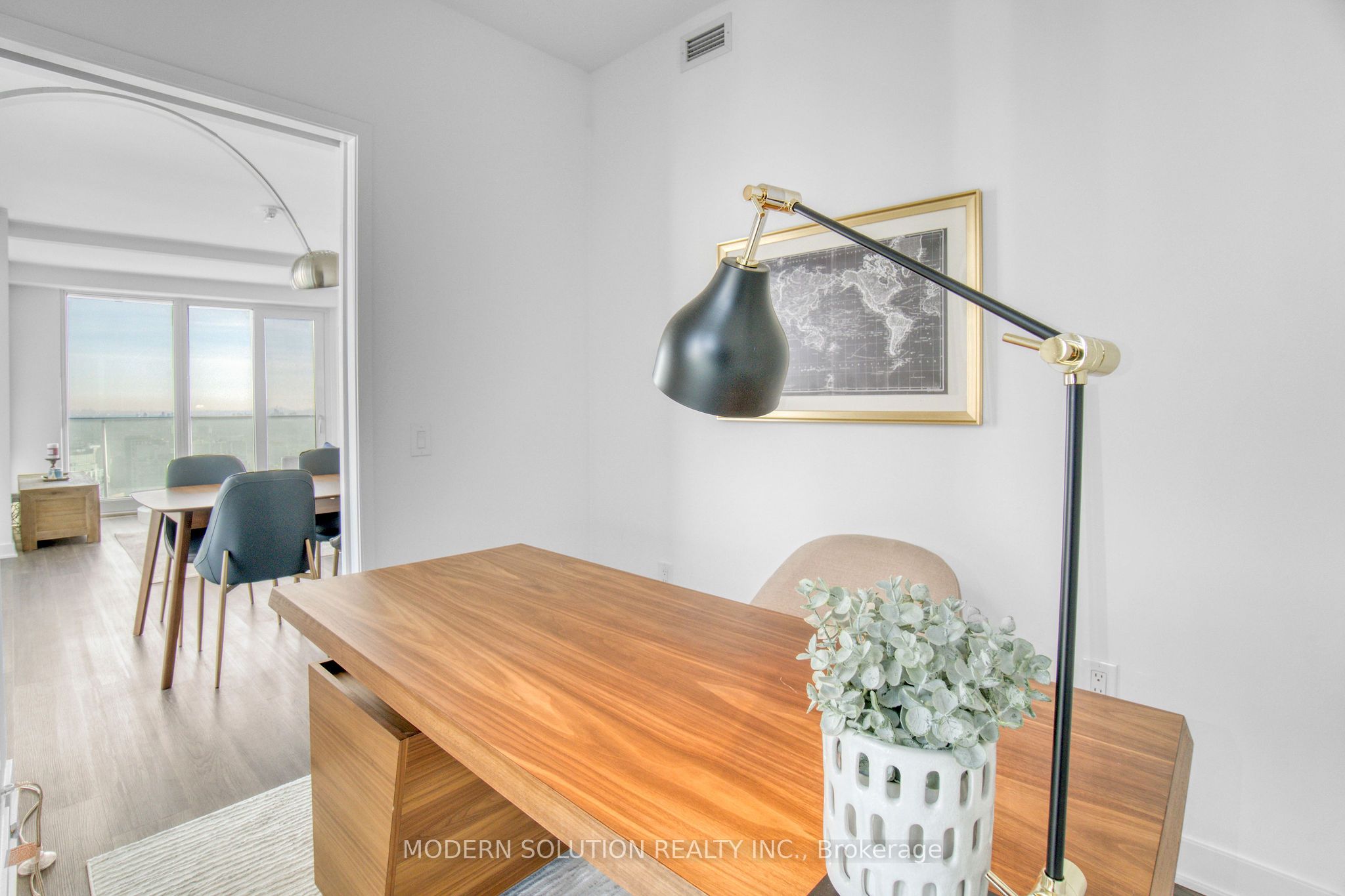 #4510 - 3900 Confederation Parkway Property Photo 20