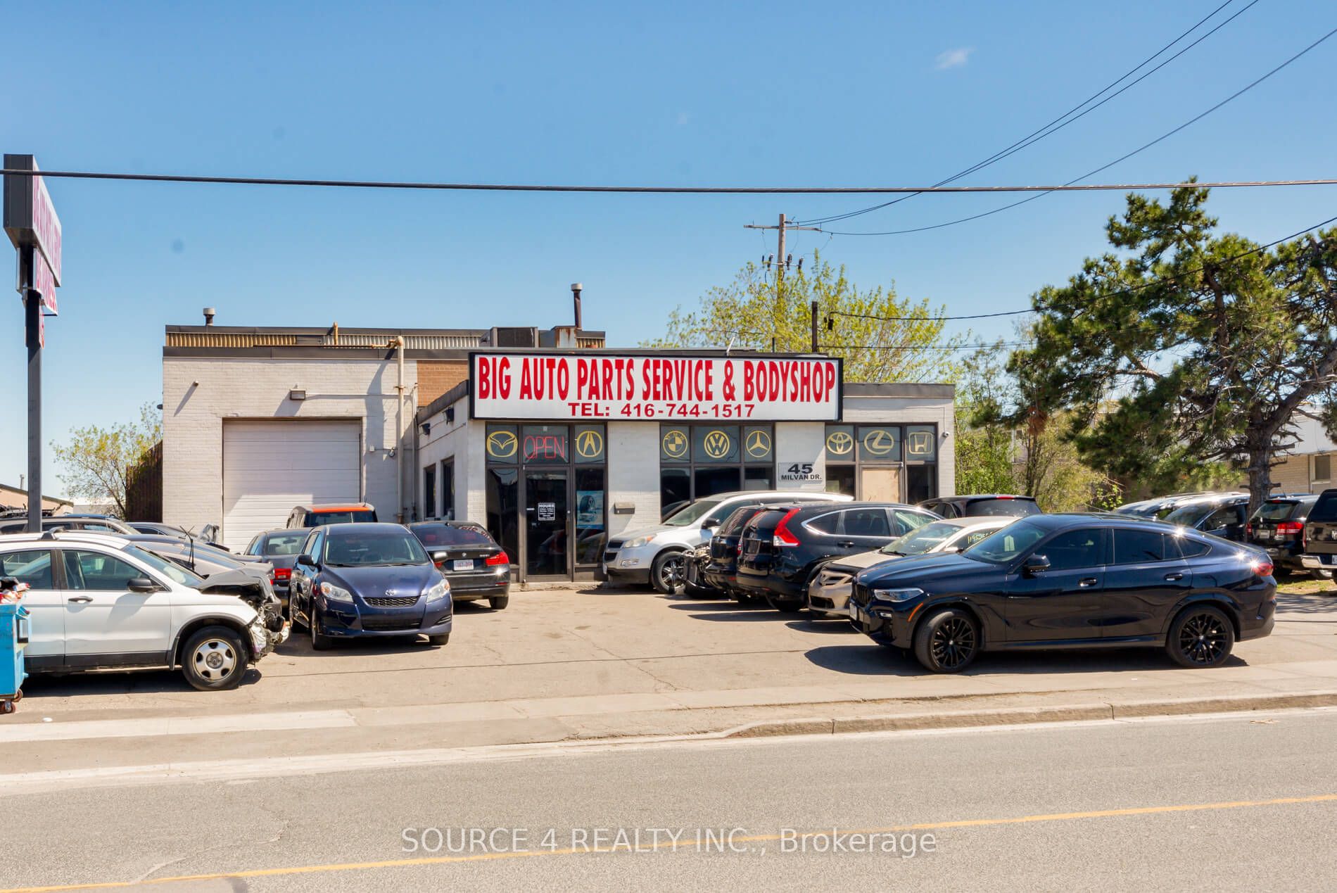 45 Milvan Drive Property Photo 2